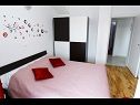 Apartmani Renato - 150 m from beach: A1(2+2), A2(2+2) Sveti Filip i Jakov - Rivijera Biograd   - Apartman - A1(2+2): spavaća soba