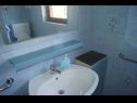  Gianna - beachfront: H(6+2) Sveti Petar - Rivijera Biograd  - Hrvatska - H(6+2): kupaonica s toaletom
