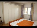 Apartmani Ivo - relaxing & comfortable: A1(4+1) Vrgada (Otok Vrgada) - Rivijera Biograd   - Apartman - A1(4+1): spavaća soba