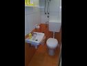 Apartmani Rest - comfortable & close to center: A1(4+2) Bol - Otok Brač   - Apartman - A1(4+2): kupaonica s toaletom