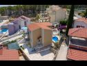 Apartmani Dalis - open swimming pool: A1 kat(4+1), A2 prizemlje(4) Uvala Osibova (Milna) - Otok Brač  - Hrvatska - kuća