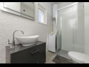 Kuća za odmor Jadranka- comfortable and big terrace H(6+1) Supetar - Otok Brač  - Hrvatska - H(6+1): kupaonica s toaletom
