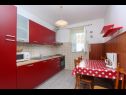 Apartmani Miro - 3 Bedroom apartment: A1(6) Supetar - Otok Brač   - Apartman - A1(6): kuhinja i blagovaonica