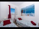 Apartmani Duga - beachfront & seaview : A1(4+1), A2(4+1) Okrug Gornji - Otok Čiovo   - Apartman - A2(4+1): spavaća soba