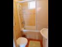 Apartmani Bani A1(4) Crikvenica - Rivijera Crikvenica   - Apartman - A1(4): kupaonica s toaletom