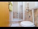 Apartmani i sobe Bari - 10 km from airport: A1(2), A2(2), R2(2), R3(2), R4(2) Kupari - Rivijera Dubrovnik   - Apartman - A2(2): kupaonica s toaletom