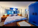 Apartmani Mila - in blue: A1(4+2), A2(5+1), A3(4+2) Banjole - Istra   - Apartman - A1(4+2): spavaća soba