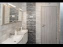 Apartmani Roma - with terrace : A1(4) Fažana - Istra   - Apartman - A1(4): kupaonica s toaletom