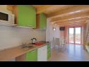 Apartmani Svjetlana SA1(2+1), SA2(2+1), SA3(2) Pula - Istra   - Studio apartman - SA2(2+1): kuhinja