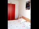 Apartmani Krila - cozy and seaview : A1(2+2), A2(2+1), A3(4+1) Lumbarda - Otok Korčula   - Apartman - A2(2+1): spavaća soba