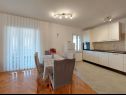 Apartmani Fab - spacious terrace: A1(5+1) Punat - Otok Krk   - Apartman - A1(5+1): blagovaonica