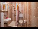 Apartmani Marica A1(3+1) Vrbnik - Otok Krk   - Apartman - A1(3+1): kupaonica s toaletom