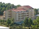 Apartmani Suzi - beautiful view and cosy: A1 crvena kuhinja(2+2), A2(2+2) Baška Voda - Rivijera Makarska   - kuća