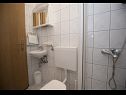 Apartmani Robert - sea view : A1(4+1), A2(4+2) Brela - Rivijera Makarska   - Apartman - A2(4+2): kupaonica s toaletom