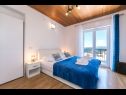 Apartmani Robert - sea view : A1(4+1), A2(4+2) Brela - Rivijera Makarska   - Apartman - A1(4+1): spavaća soba