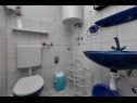 Apartmani Vlatko - affordable & cosy: SA1(4), SA2(2+2), SA3(2+2) Krvavica - Rivijera Makarska   - Studio apartman - SA1(4): kupaonica s toaletom