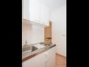 Apartmani Željko - spacious and affordable A1(6+2), SA2(2), SA3(2), SA4(2+1) Makarska - Rivijera Makarska   - Studio apartman - SA2(2): kuhinja