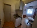Apartmani Željko - spacious and affordable A1(6+2), SA2(2), SA3(2), SA4(2+1) Makarska - Rivijera Makarska   - Studio apartman - SA3(2): kuhinja
