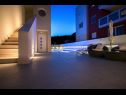 Apartmani Luxury - heated pool, sauna and gym: A1(2), A2(2), A3(4), A4(2), A5(4), A6(2) Makarska - Rivijera Makarska   - zajednička terasa