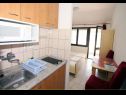 Apartmani Marica - 10m from sea: SA2(2), A3(2), SA5(2), SA6(2), SA7(2) Tisno - Otok Murter   - Studio apartman - SA5(2): kuhinja