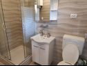Apartmani Marica - 10m from sea: SA2(2), A3(2), SA5(2), SA6(2), SA7(2) Tisno - Otok Murter   - Apartman - A3(2): kupaonica s toaletom