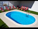 Kuća za odmor Miho - with pool : H(12+4) Omiš - Rivijera Omiš  - Hrvatska - bazen