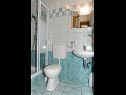 Apartmani BRANO - with swimming pool A9(8+2), A10(4+2), SA11(5), SA12(5) Novalja - Otok Pag   - Apartman - A10(4+2): kupaonica s toaletom