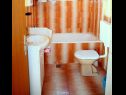 Apartmani Stjepan - 10m from beach: A1(4+1), A2(2+2), A3(2+1) Pag - Otok Pag   - Apartman - A1(4+1): kupaonica s toaletom