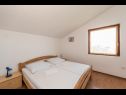 Apartmani Jadra - 28 m from beach: A1(2+2), A2(5), A3(2+3), A4(6) Stara Novalja - Otok Pag   - Apartman - A3(2+3): spavaća soba