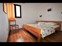 Apartmani Maja - peaceful and quiet location A1(4+1), A2(2+2) Dobropoljana - Otok Pašman   - Apartman - A1(4+1): spavaća soba