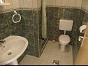 Apartmani Taša - 5 m from sea: SA1(2), SA2(2), SA3(2), SA4(2), A5(2+2) Lukovo Šugarje - Rivijera Senj   - Studio apartman - SA3(2): kupaonica s toaletom