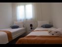 Apartmani Ivo - free parking & BBQ: A1(6) Sinj - Rivijera Split   - Apartman - A1(6): spavaća soba