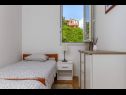 Apartmani Jurmar - with terrace : A1(4+2)  Split - Rivijera Split   - Apartman - A1(4+2) : spavaća soba