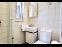 Apartmani Sol - city centar: A1(2+2), SA2(3) Split - Rivijera Split   - Studio apartman - SA2(3): kupaonica s toaletom