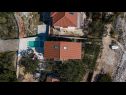 Kuća za odmor Bože - 10m from the sea: H(10+2) Drvenik Mali (Otok Drvenik Mali) - Rivijera Trogir  - Hrvatska - kuća