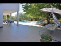 Kuća za odmor Viki - with heated pool: H(6+1) Plano - Rivijera Trogir  - Hrvatska - bazen
