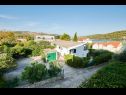 Kuća za odmor Villa Linda - big terraces: H(5+2) Seget Vranjica - Rivijera Trogir  - Hrvatska - parkiralište (kuća i okolica)