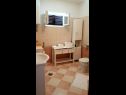 Kuća za odmor Rosita - 50 m from sea: H(4) Sevid - Rivijera Trogir  - Hrvatska - H(4): kupaonica s toaletom