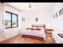 Apartmani Tomi - with large terrace (60m2): A1(4) Trogir - Rivijera Trogir   - Apartman - A1(4): spavaća soba