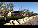 Kuća za odmor Mirjana - beautiful garden with barbecue: H(4+1) Trogir - Rivijera Trogir  - Hrvatska - plaža