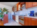 Apartmani Mare - comfortable apartment : A1(5), A2(5) Trogir - Rivijera Trogir   - Apartman - A1(5): kuhinja