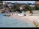 Apartmani Tonci - 30 m from beach: A1 Doli (2+1), A2 Gori (2+1) Kali - Otok Ugljan   - plaža