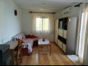 Apartmani Igi - in the beach camp: A1 Porat (6), A2 Porat(6) Sušica - Otok Ugljan   - Apartman - A1 Porat (6): dnevni boravak