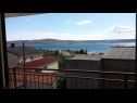 Apartmani Sunny  - sea side terrace & parking: A1(4+1), A2(6+1) Starigrad-Paklenica - Rivijera Zadar   - kuća