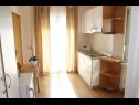 Apartmani Old Stone: SA1(2), A2(4+1), SA4(2) Sukošan - Rivijera Zadar   - Studio apartman - SA1(2): kuhinja