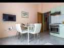 Apartmani Suza - relaxing & beautiful: A1(2+2), A2(4+2) Zadar - Rivijera Zadar   - Apartman - A2(4+2): kuhinja i blagovaonica