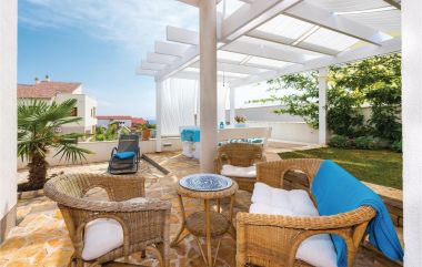 Apartmani Big blue - terrace lounge: A1(4) Vodice - Rivijera Šibenik  