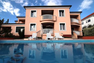 Apartmani Eddie - great location & comfor: A1(4), A2(4), A3(4), A4(4) Zadar - Rivijera Zadar  