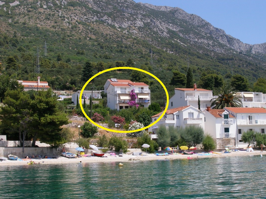 Apartmani Kate - 20m from the beach: A1(2+2), A2(2+2) Brist - Rivijera Makarska  