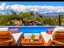 Kuća za odmor Mindful escape - luxury resort: H(4+1) Mirca - Otok Brač  - Hrvatska - bazen
